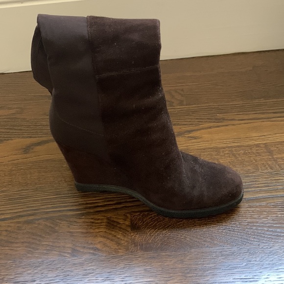 Knee high suede wedge boots - Picture 2 of 6